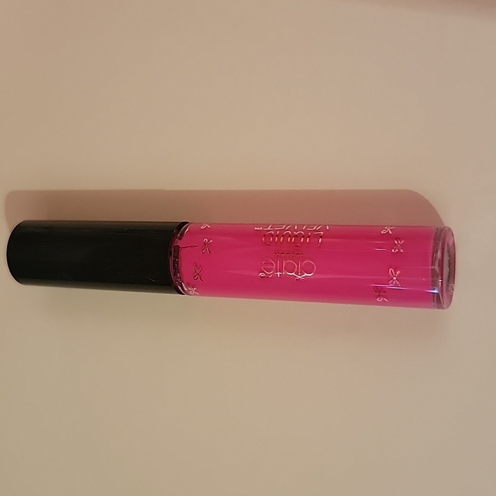 NIB Ciate London Liquid Velvet SASS POT - Picture 4 of 6